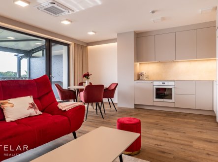 Pronájem bytu, 2+kk, 68 m²