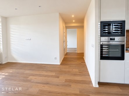 Pronájem bytu, 3+kk, 61 m²