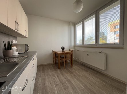 Pronájem bytu, 3+1, 84 m²
