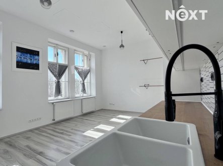 Pronájem bytu, 1+kk, 36 m²