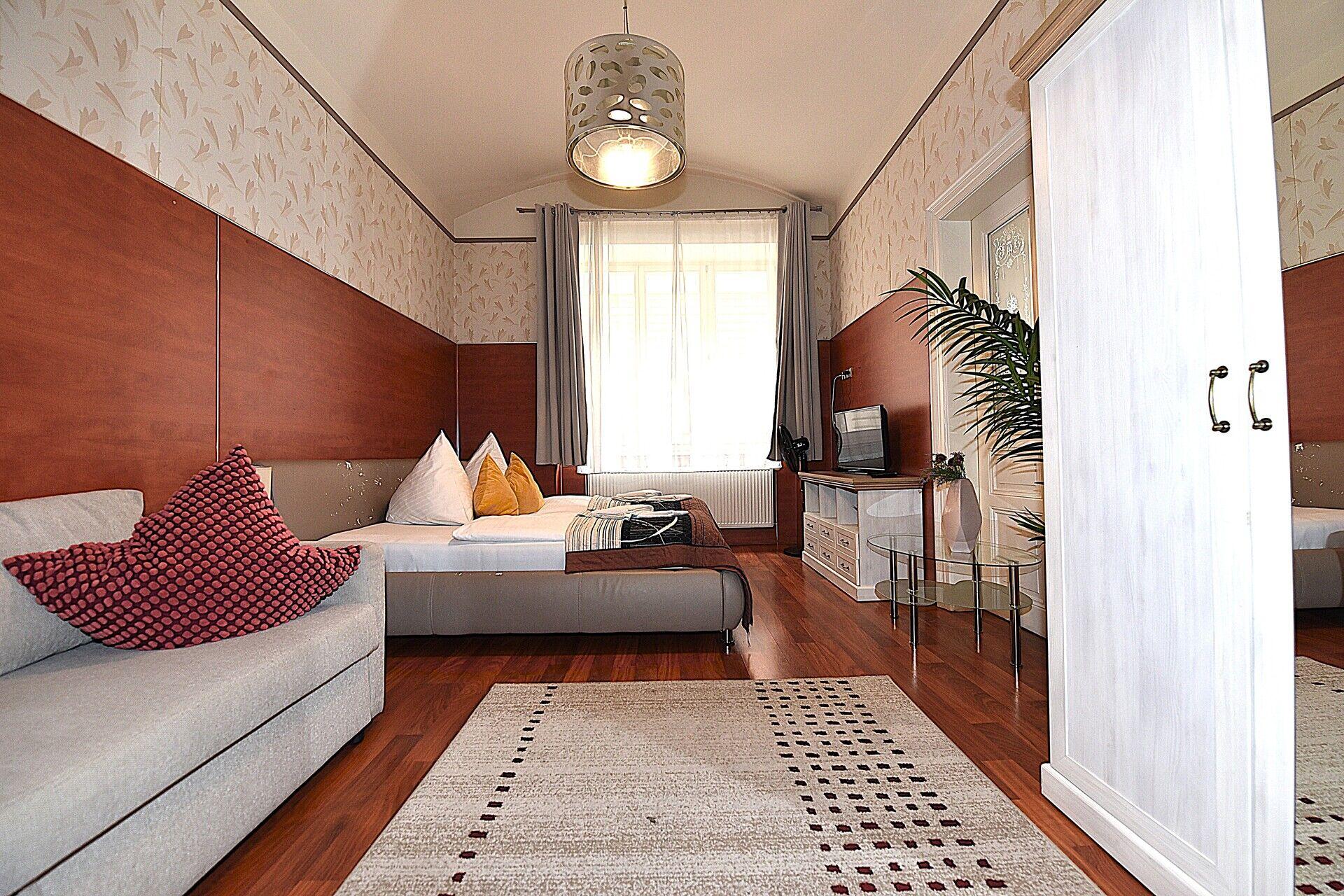 Zrekonstruovaný prostor 3+kk, 71,70 m2, ul. Balbínova, P2 - Vinohrady