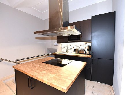 Prodej kanceláře, 224 m²