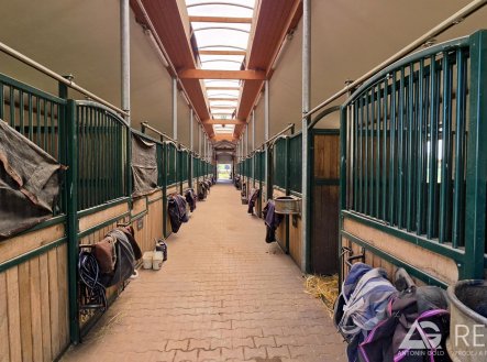 Prodej zemědělského objektu, 68 855 m²