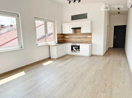 Pronájem bytu, 2+kk, 45 m²
