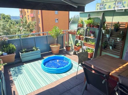 Pronájem bytu, atypický, 120 m²