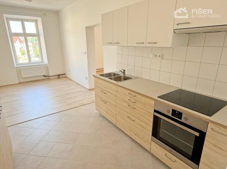 Pronájem bytu, 2+1, 87 m²