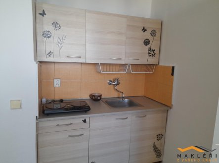 Pronájem bytu, 1+kk, 24 m² obrázek