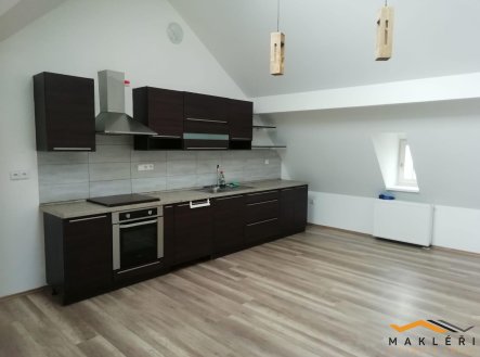 Pronájem bytu, 4+kk, 100 m² obrázek