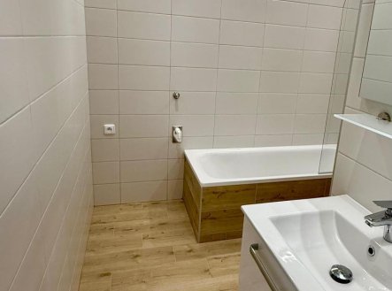 Pronájem bytu, 3+1, 61 m²