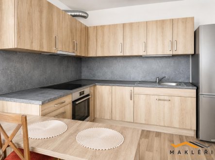 Pronájem bytu, 1+kk, 33 m²