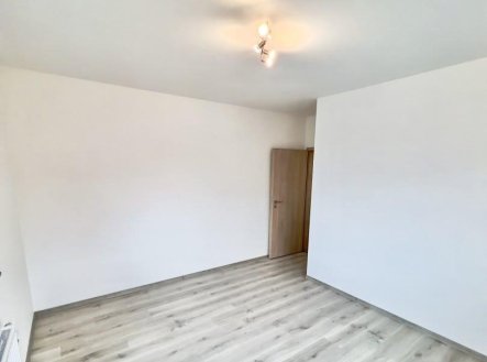 Pronájem bytu, 3+kk, 72 m²