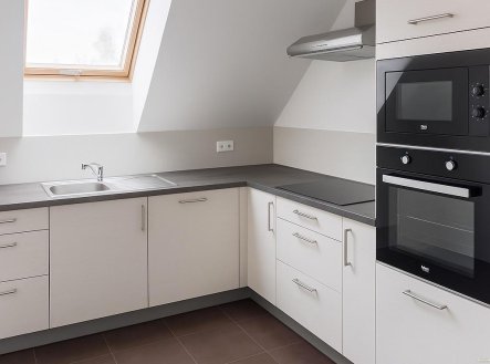 Pronájem bytu, 3+kk, 66 m²