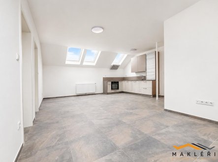 svn2 | Pronájem bytu, 3+kk, 79 m²