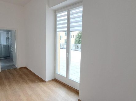 Pronájem bytu, 2+kk, 65 m²