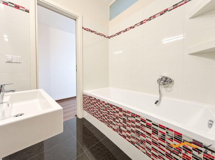 Pronájem bytu, 2+1, 53 m²