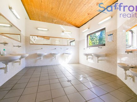 Prodej hotel, 2 252 m²