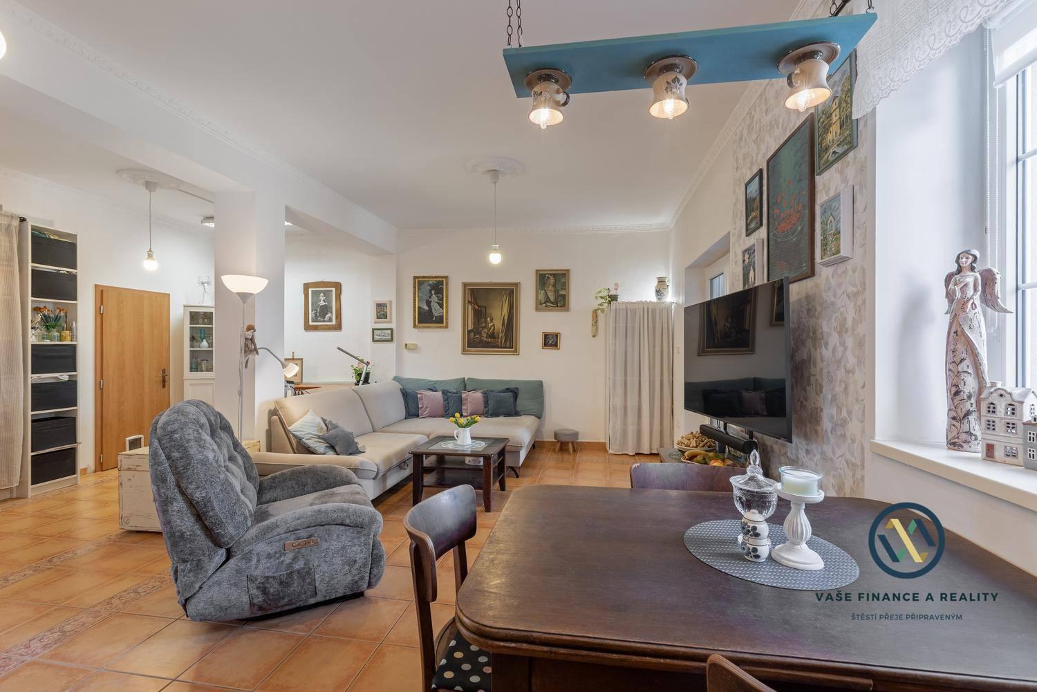 Prodej byt 5 + 1, 159㎡|Jihomoravský kraj, Hodonín, Terezín, 110, 69614