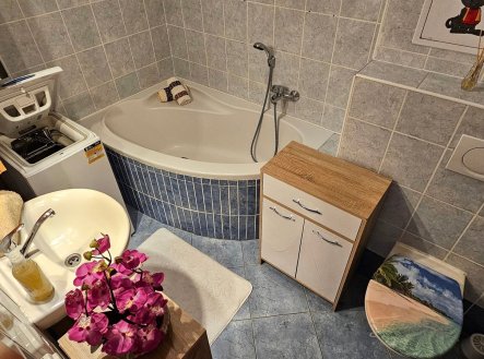 Pronájem bytu, 2+kk, 63 m²