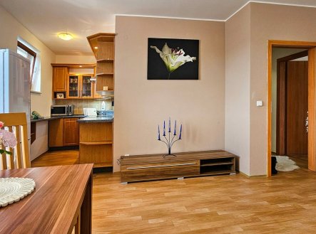 Pronájem bytu, 2+kk, 63 m²