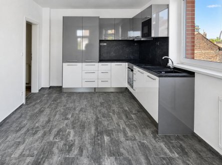 Pronájem bytu, 3+kk, 61 m²
