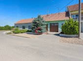Prodej domu/vily, 288 m²