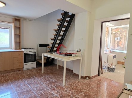 Pronájem bytu, 2+1, 45 m²