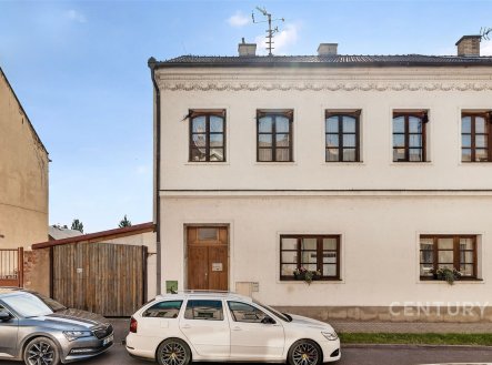 . | Prodej - dům/vila, 240 m²