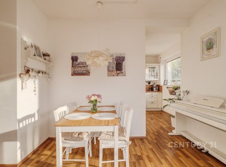 Pronájem bytu, 3+kk, 63 m²