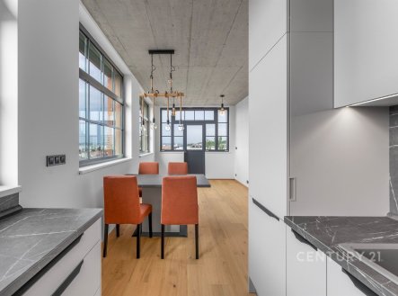Pronájem bytu, 3+kk, 68 m²