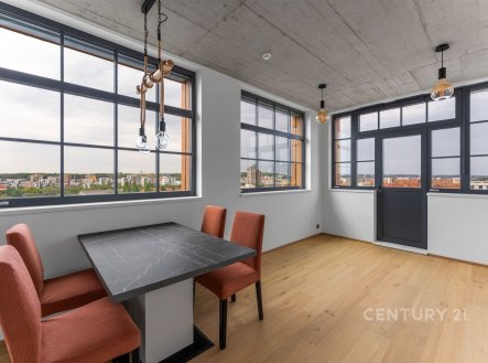 Pronájem bytu, 3+kk, 68 m²
