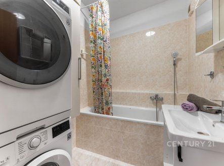 Prodej bytu, 2+kk, 56 m²