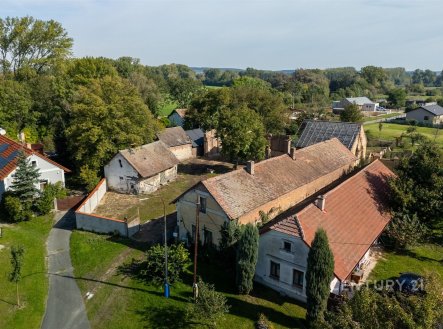 Prodej pozemku pro bydlení, 1 838 m²