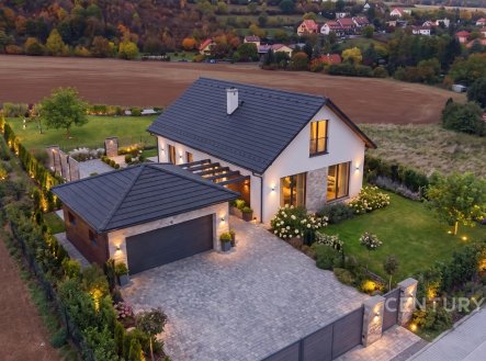 Prodej pozemku pro bydlení, 2 877 m²