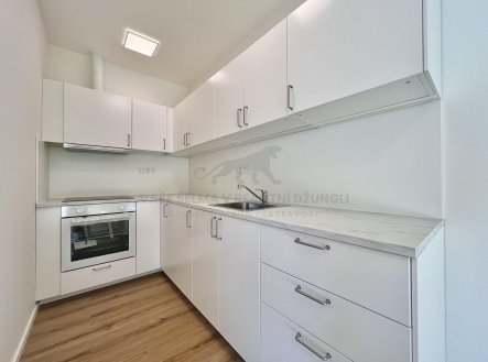 Pronájem bytu, 2+kk, 44 m²