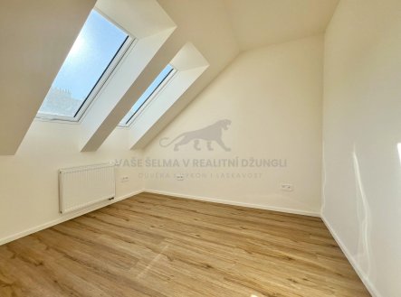 Pronájem bytu, 2+kk, 44 m²
