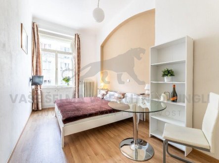 Pronájem bytu, 1+kk, 31 m²