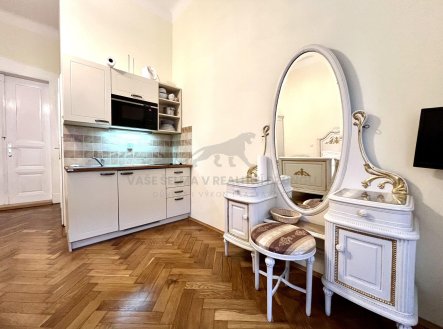 Pronájem bytu, 1+kk, 31 m² obrázek