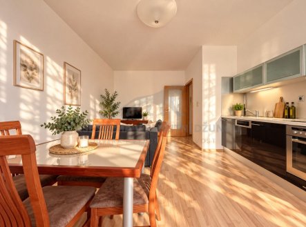 Pronájem bytu, 2+kk, 45 m²