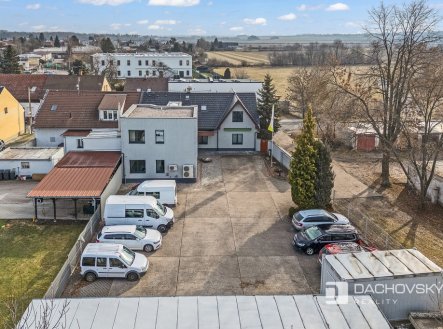 Prodej kanceláře, 374 m²