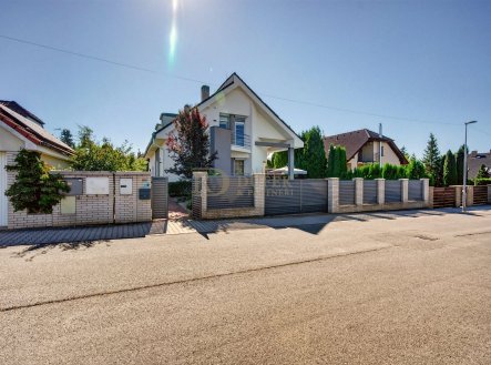 Prodej domu/vily, 228 m²