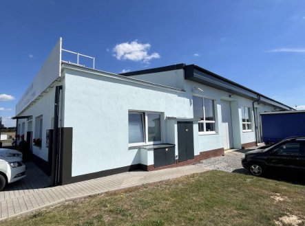 Pronájem skladu, 240 m²