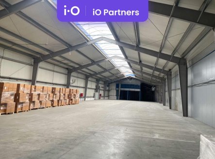 Pronájem skladu, 5 000 m²