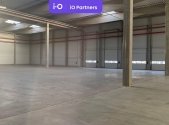 Pronájem skladu, 1 200 m²