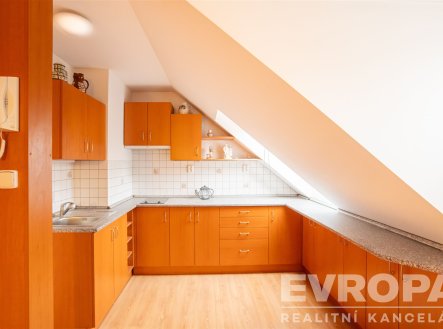 . | Prodej - dům/vila, 177 m²