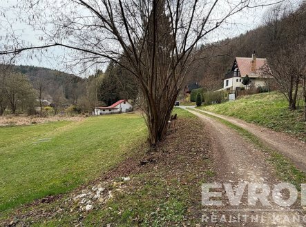Prodej pozemku, trvalý travní porost, 1 001 m²