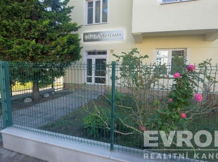 Pronájem kanceláře, 40 m² obrázek