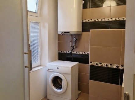Pronájem bytu, garsoniéra, 35 m²