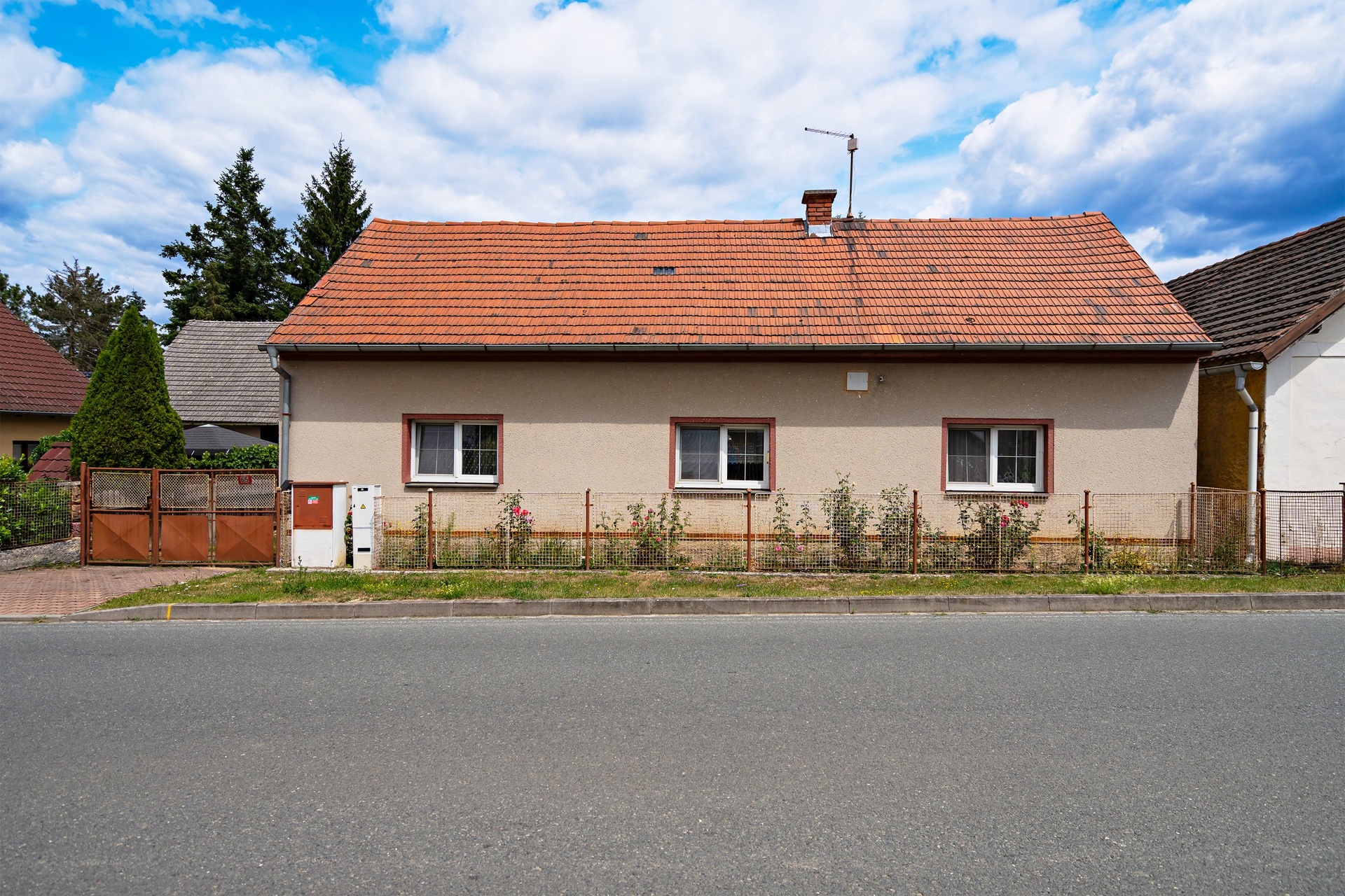 RD Nevřeň_HV_002