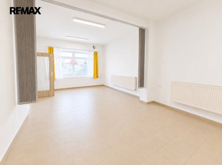 Pronájem jiné komerční nemovitosti, 47 m²