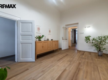 Pronájem bytu, 2+kk, 57 m²